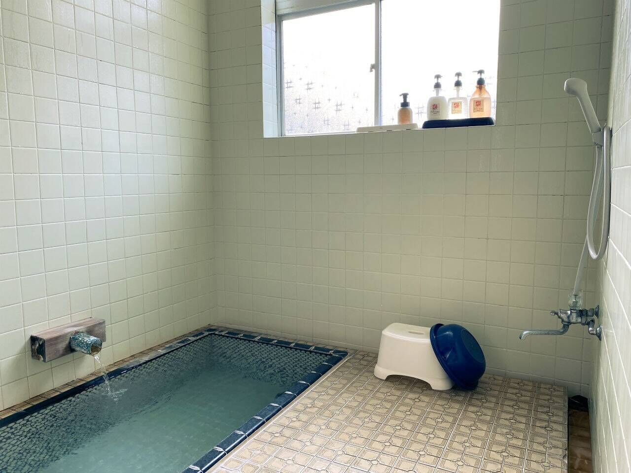 湯田川温泉 理太夫旅館 | 冬期間の貸切風呂は超ぬる湯