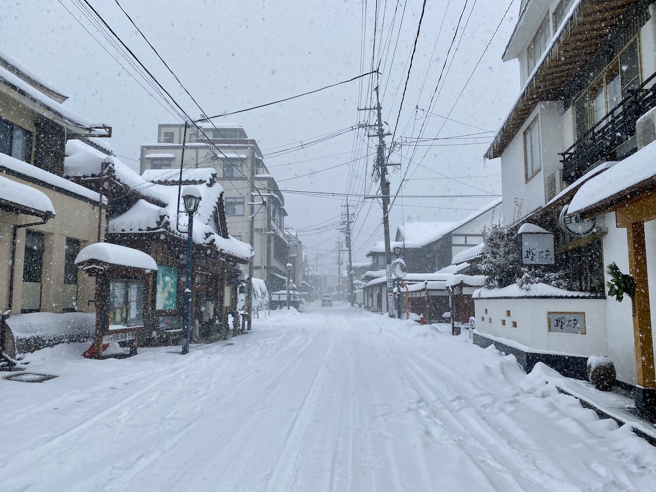 湯田川温泉 理太夫旅館 | 新年を雪景色で迎えた湯田川温泉